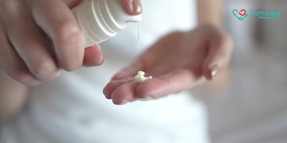 Quais são as principais vantagens do creme transdérmico para a reposição hormonal e equilíbrio natural?